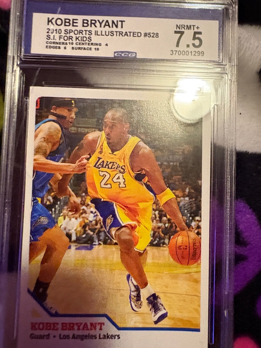 Kobe Bryant 2010 Sports Illustrated #528 Graded Card - Yellow Lakers Jersey
